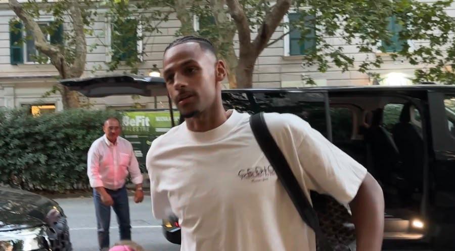 Genoa, Sow arrivato in città: domani visite e firma | VIDEO