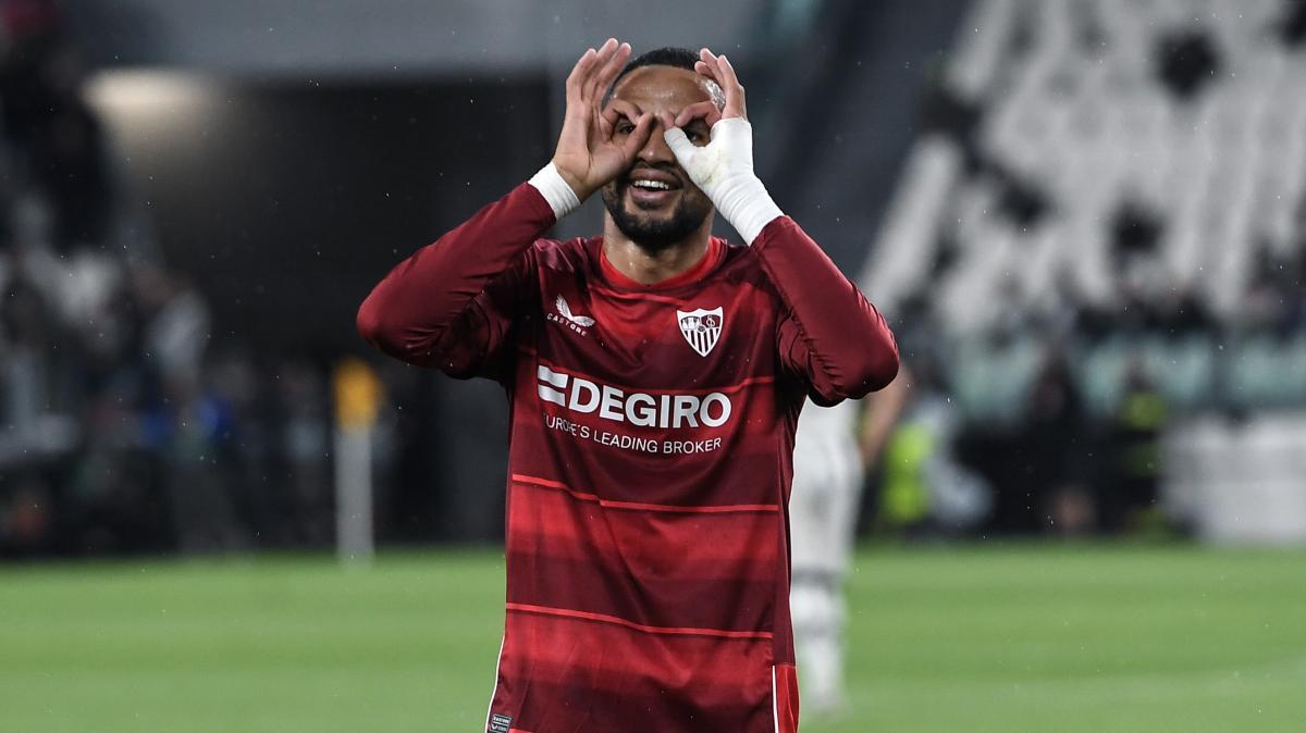 La FIFA blocca il Fenerbahçe per 3 sessioni: al centro il pagamento di En-Nesyri