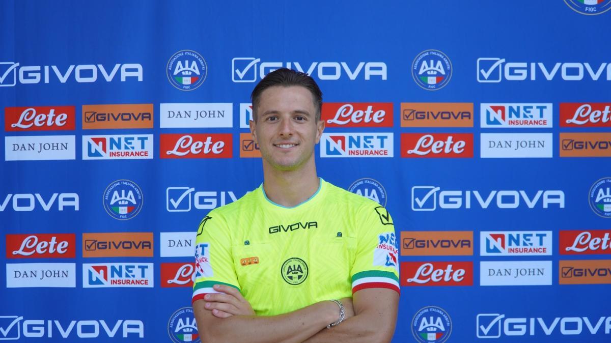 Agente di commercio nella vita, sui campi la domenica. Mazzoni: "Arbitro grazie a mio padre"