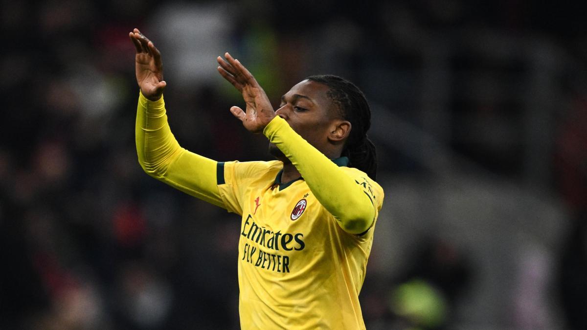 Leao accende il derby: "Ai tempi del Lille mi voleva l'Inter. Io aspettavo la chiamata del Milan"