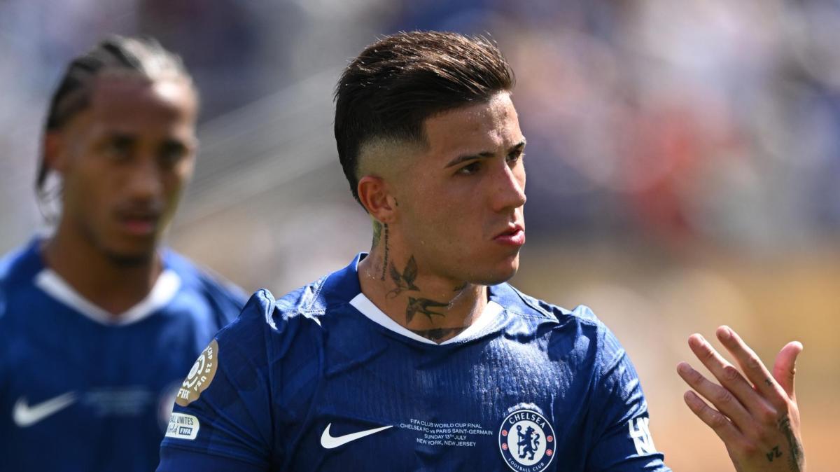 Enzo Fernandez rivela: "Mi piacerebbe vivere a Madrid". E il Chelsea lo punisce 