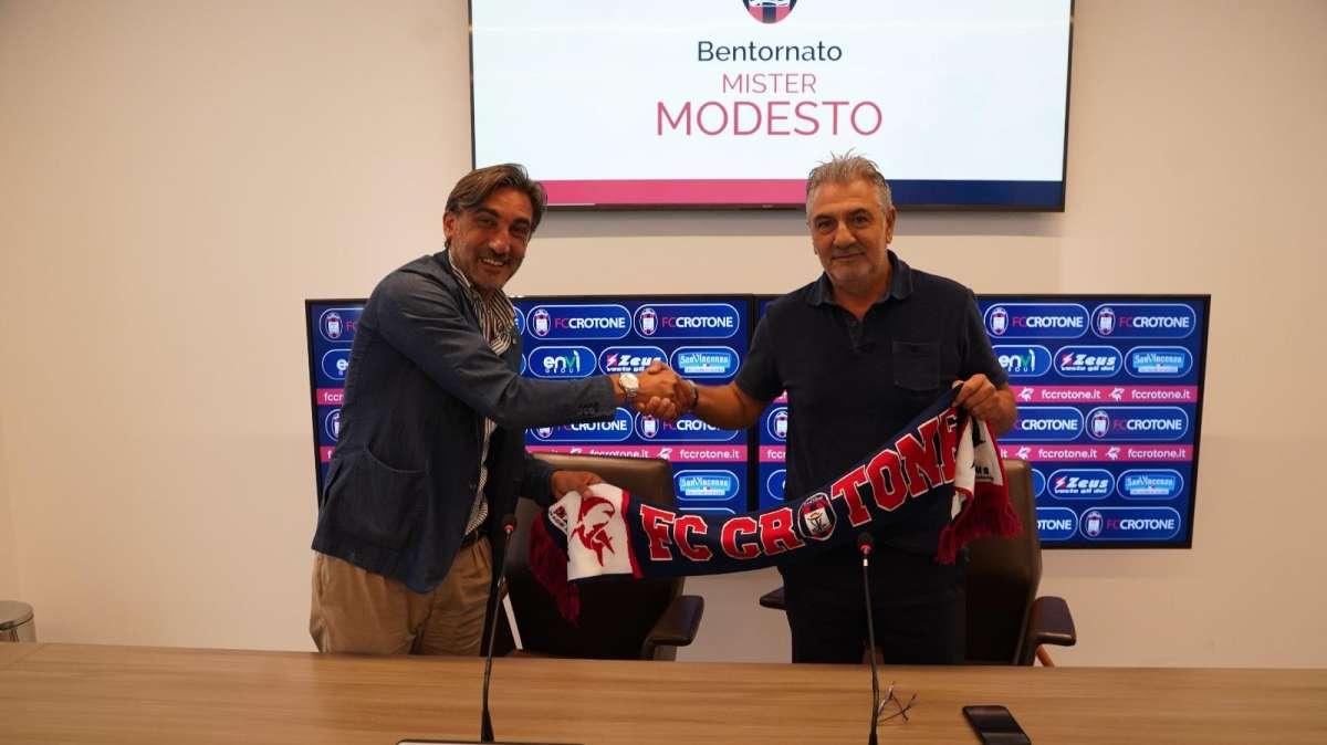 Crotone, Modesto: "Voglio una squadra tosta e cattiva"