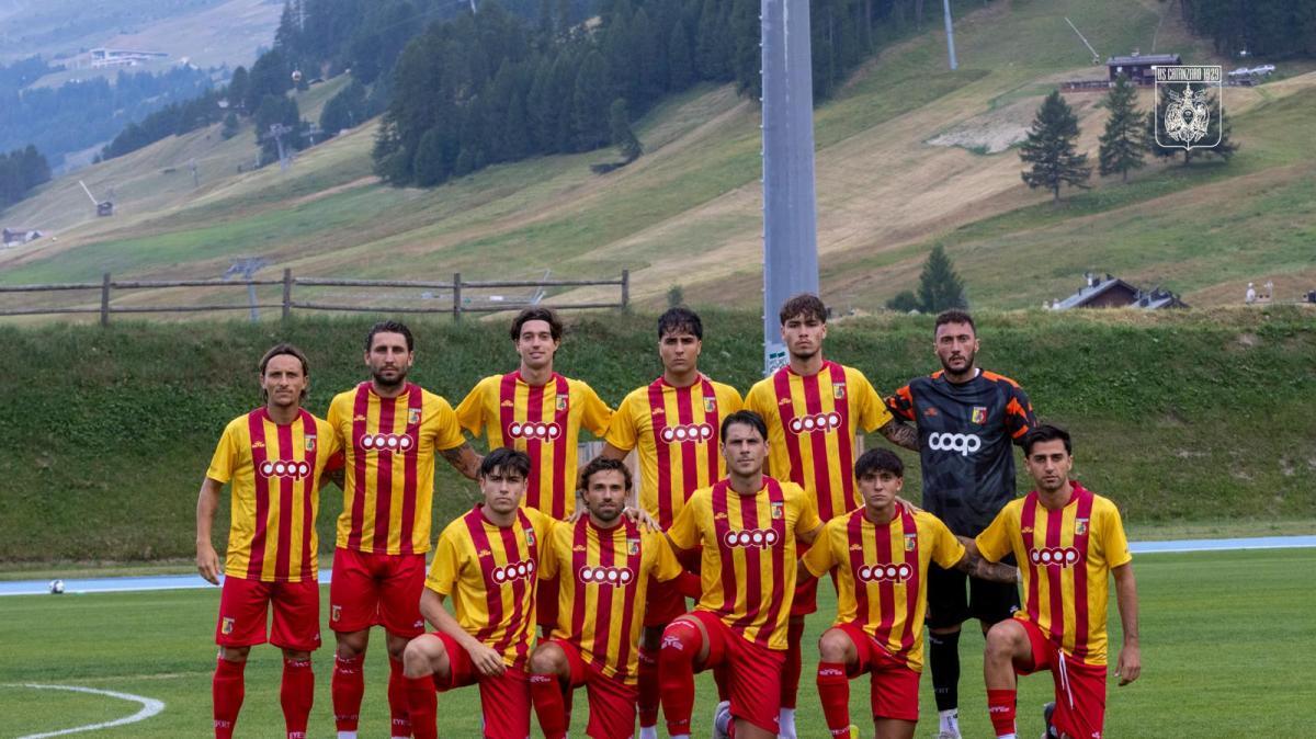 Catanzaro, buona la prima in amichevole contro il Paradiso FC