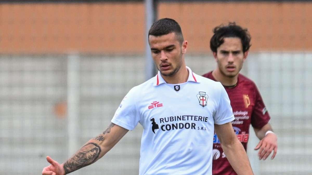 Catanzaro, Portanova ai dettagli e  con Della Morte tutto "open"