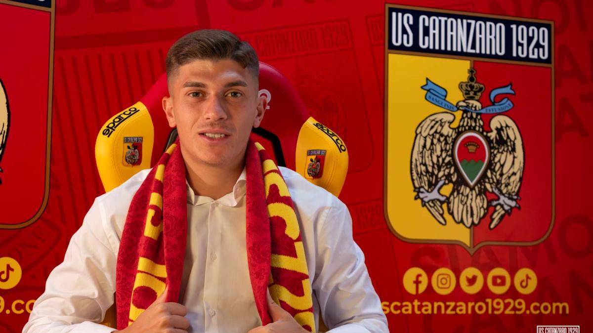 Catanzaro, il borsino sul futuro di Favasuli: la situazione aggiornata