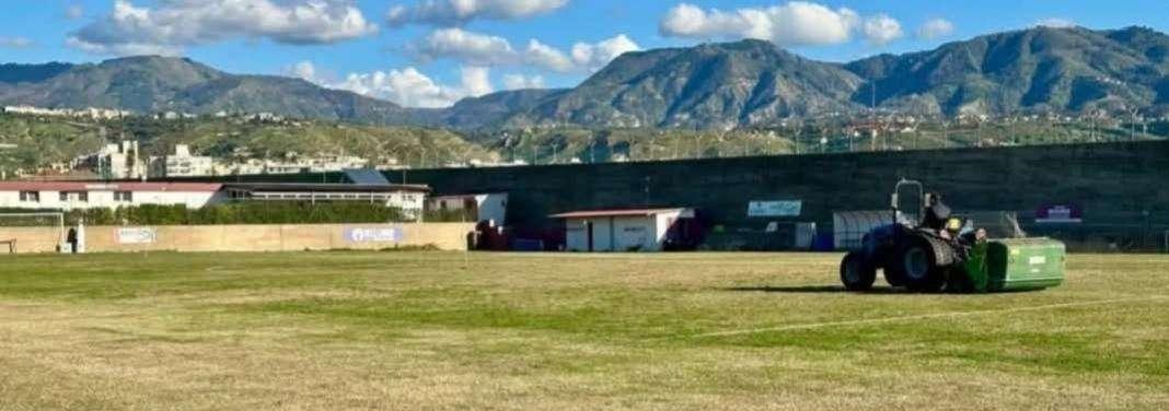 Reggina: al via i lavori al manto erboso del campo n. 2 del C.S. “Sant'Agata”