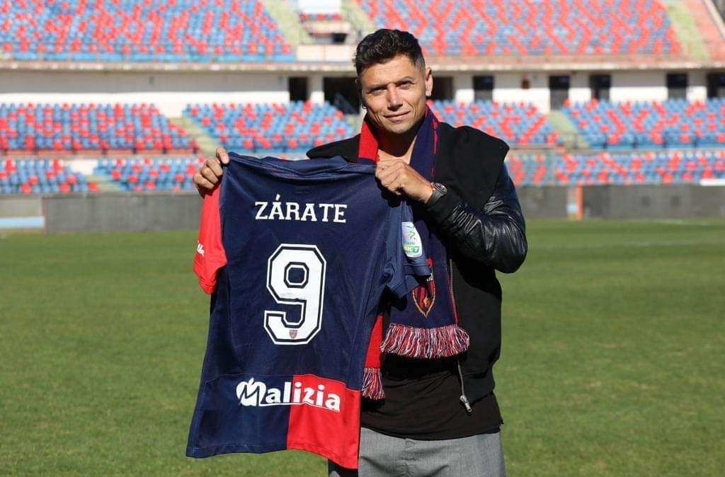 Cosenza, è arrivato Mauro Zarate