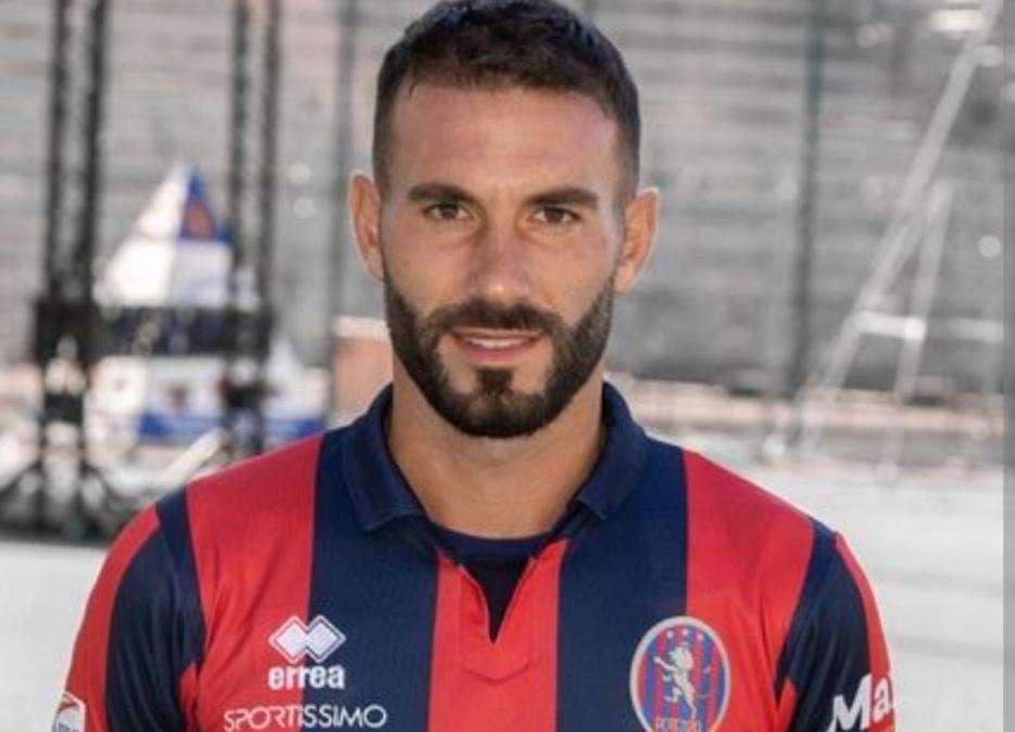 LFA Reggio Calabria, ecco i primi colpi. Ingaggiato il centrocampista Manuel Ricci 