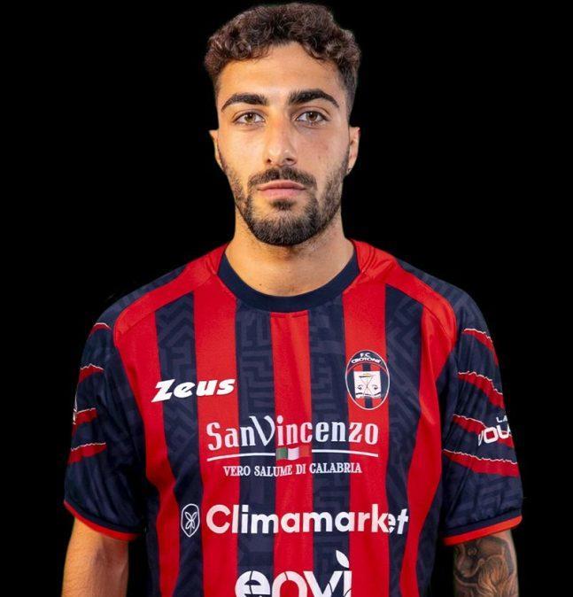 Crotone: Novella alla Scafatese