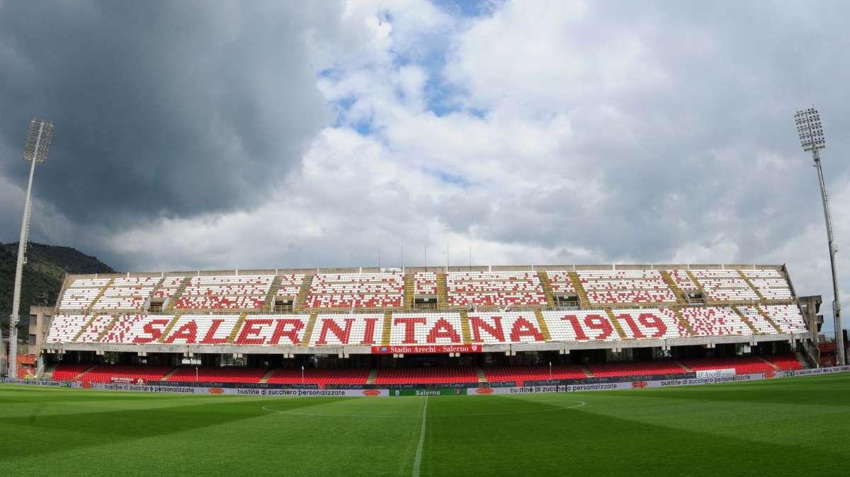 L'Arechi di Salerno pronto ad ospitare la festa giallorossa. Oltre 4.000 i tagliandi venduti