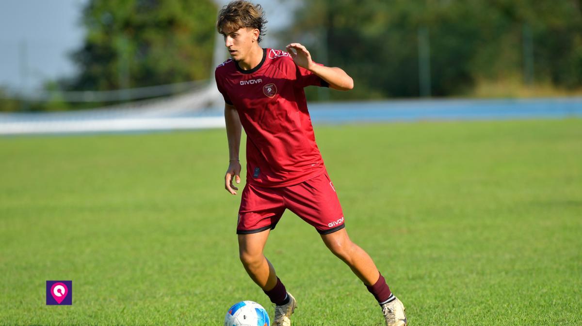 Reggina, infortunio per Palmieri: frattura della clavicola e operazione