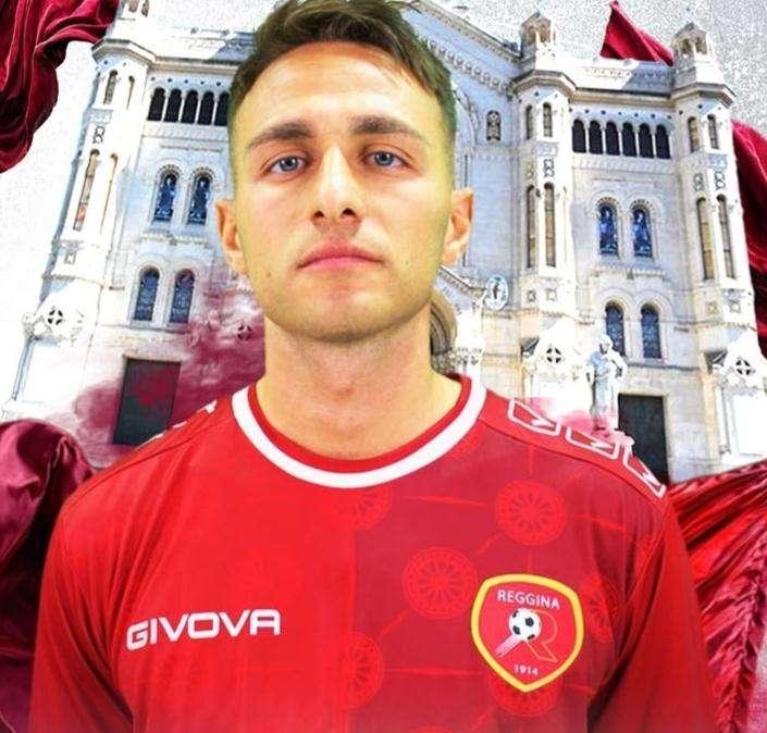 Reggina, arriva l'ufficialità: Simone Edera di nuovo in amaranto