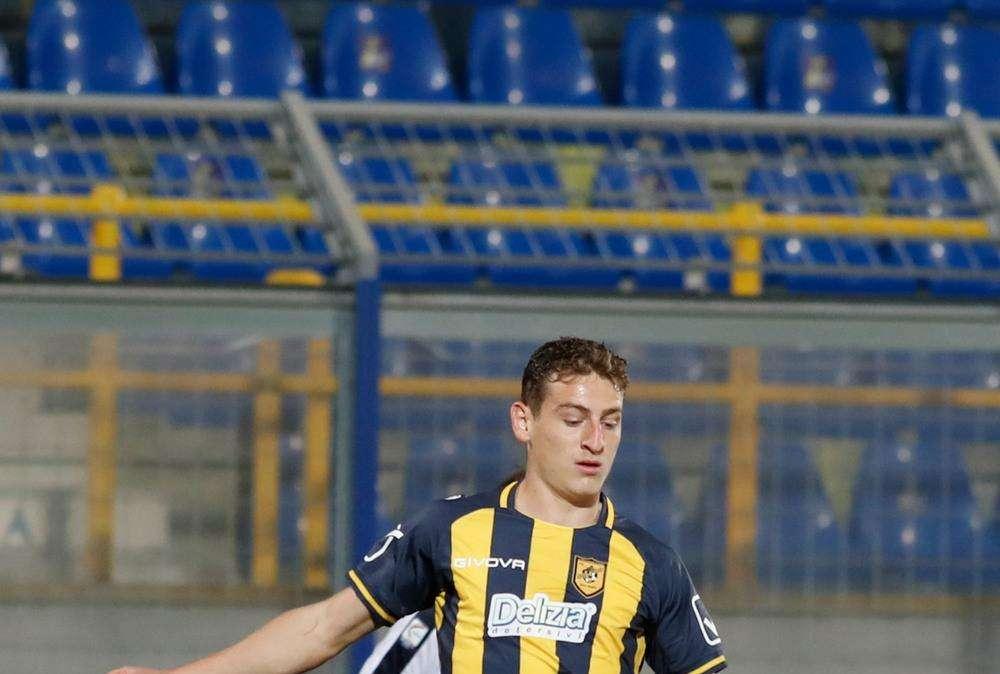 Reggina-Cosenza 1-0, top e flop dei rossoblù: Vallocchia ingenuo, Liotti fermato dalla traversa