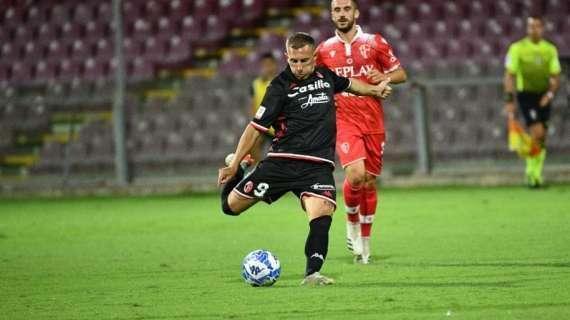 Crotone imbrigliato al “Curcio”; 1-1 e secondo pareggio consecutivo per gli squali 