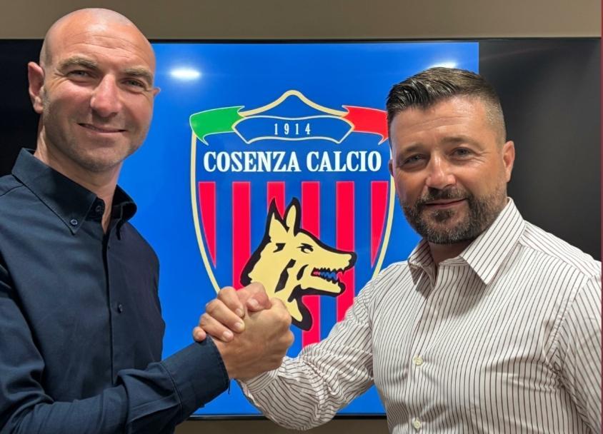 Cosenza, ecco l'ufficialità: in panchina arriva Coppitelli