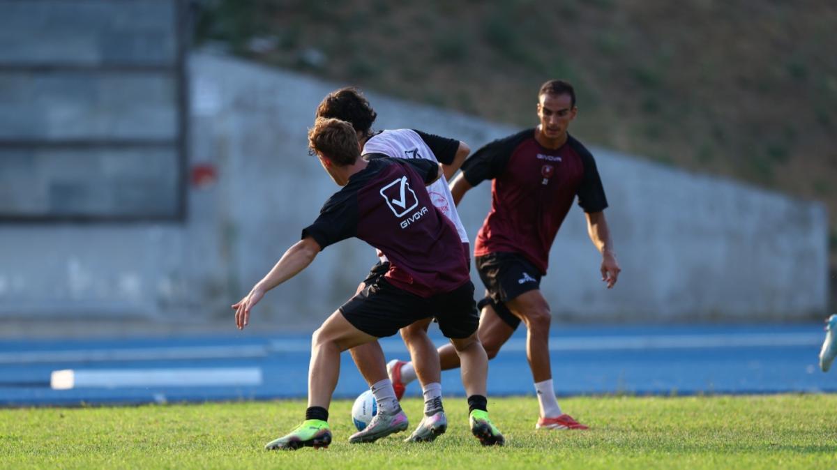 Reggina, doppio allenamento in vista del primo test stagionale contro la Bruinese