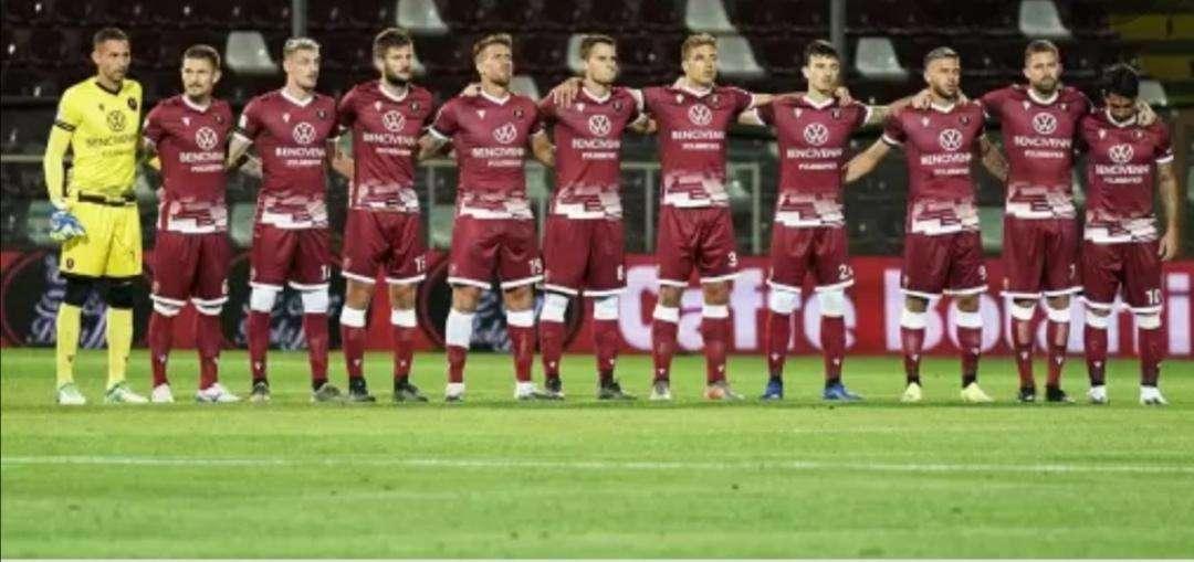 Reggina, sono giorni frenetici. Si attende nomina amministratore unico e potenziali acquirenti 