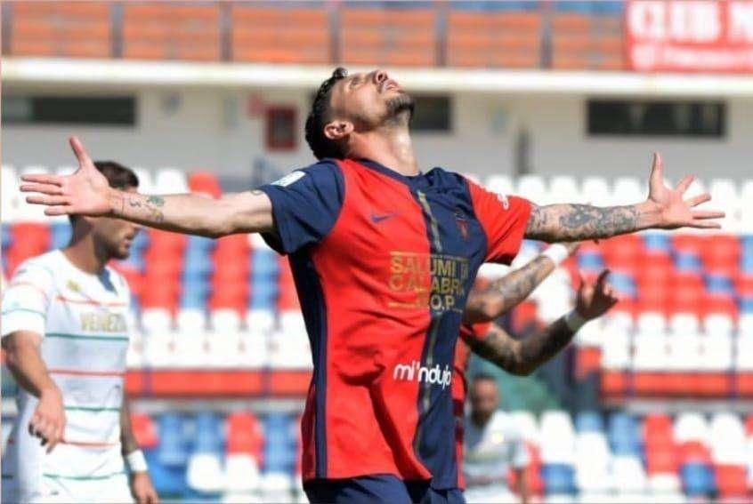 Cosenza, sfatato il tabù Samp: può sorridere Alvini