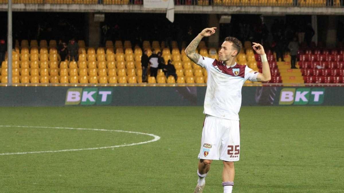 Il Vicenza si defila, la Reggina prova a chiudere: Lombardi nel mirino