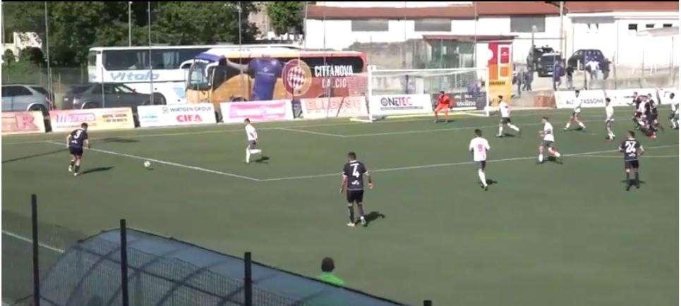 37^giornata girone I: Lamezia Terme raggiunto al 92', tre punti Castrovillari e Rende, ko Cittanova e San Luca 