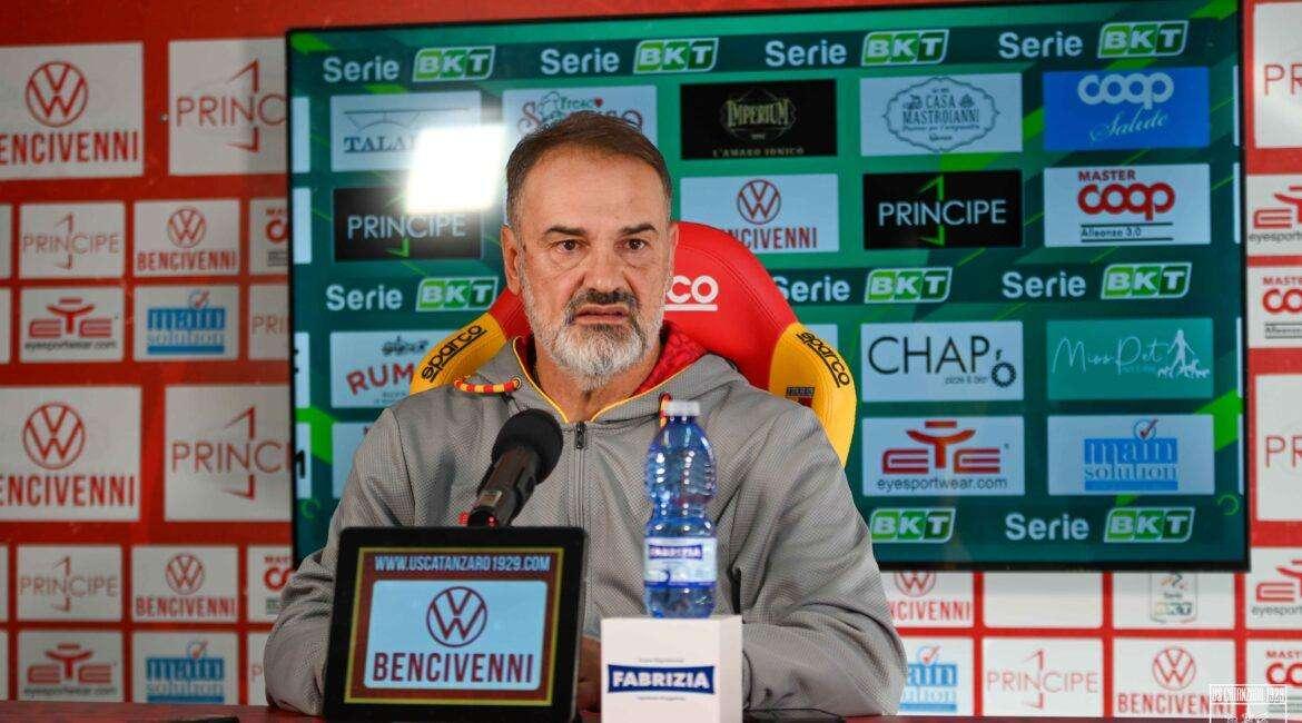 UFFICIALE - Anticipazione confermata, Stirpe sblocca la rescissione di Vivarini col Catanzar