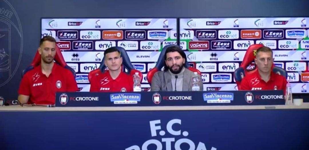 Crotone, presentati D'Errico e D'Ursi: ''Prima il bene del gruppo'', poi la sorpresa...