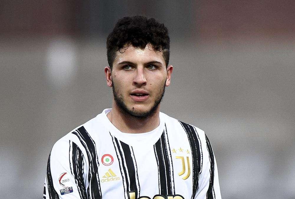 Reggina, è il giorno di Elia Petrelli: Iammello si allontana, oggi la risposta definitiva