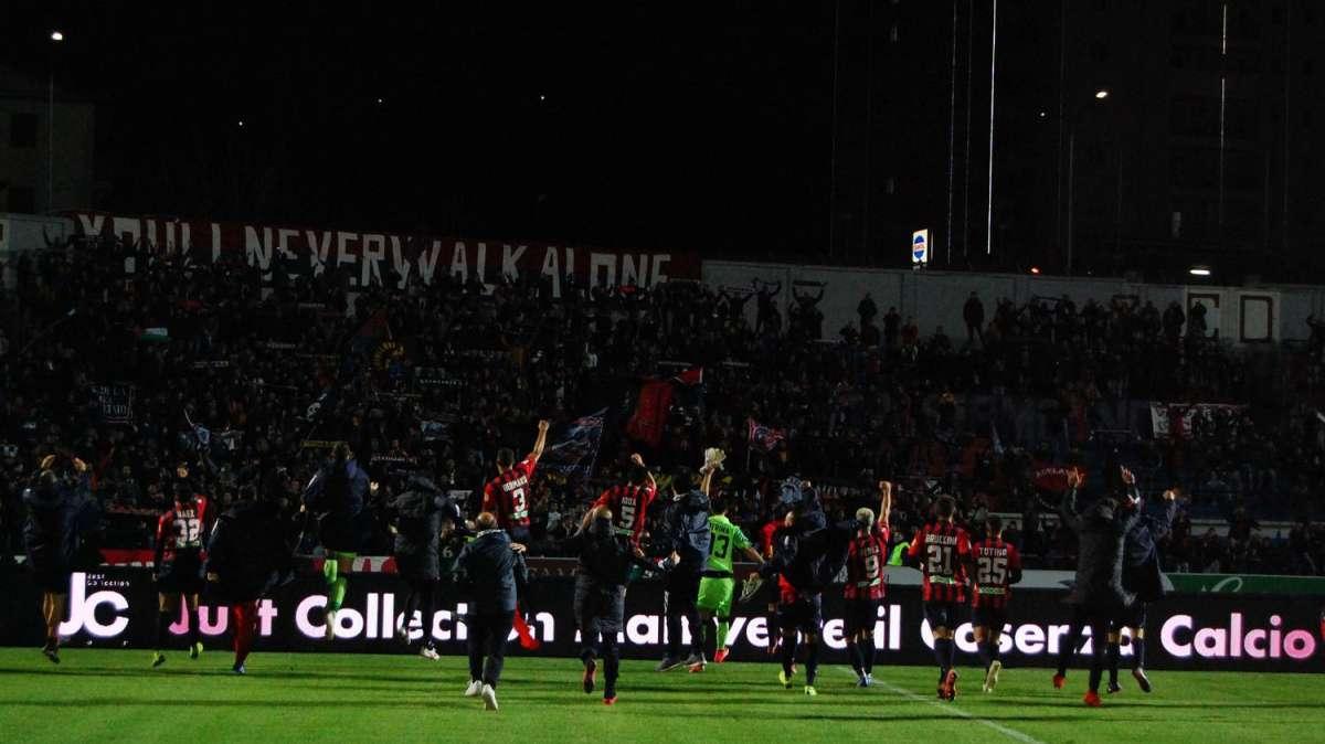 Apoteosi Cosenza: Reggina ribaltata 2-1 nel recupero
