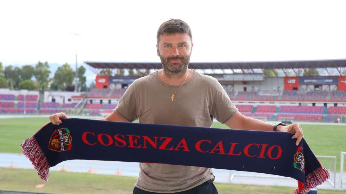 Cosenza, ufficializzato l'arrivo del diesse Goretti