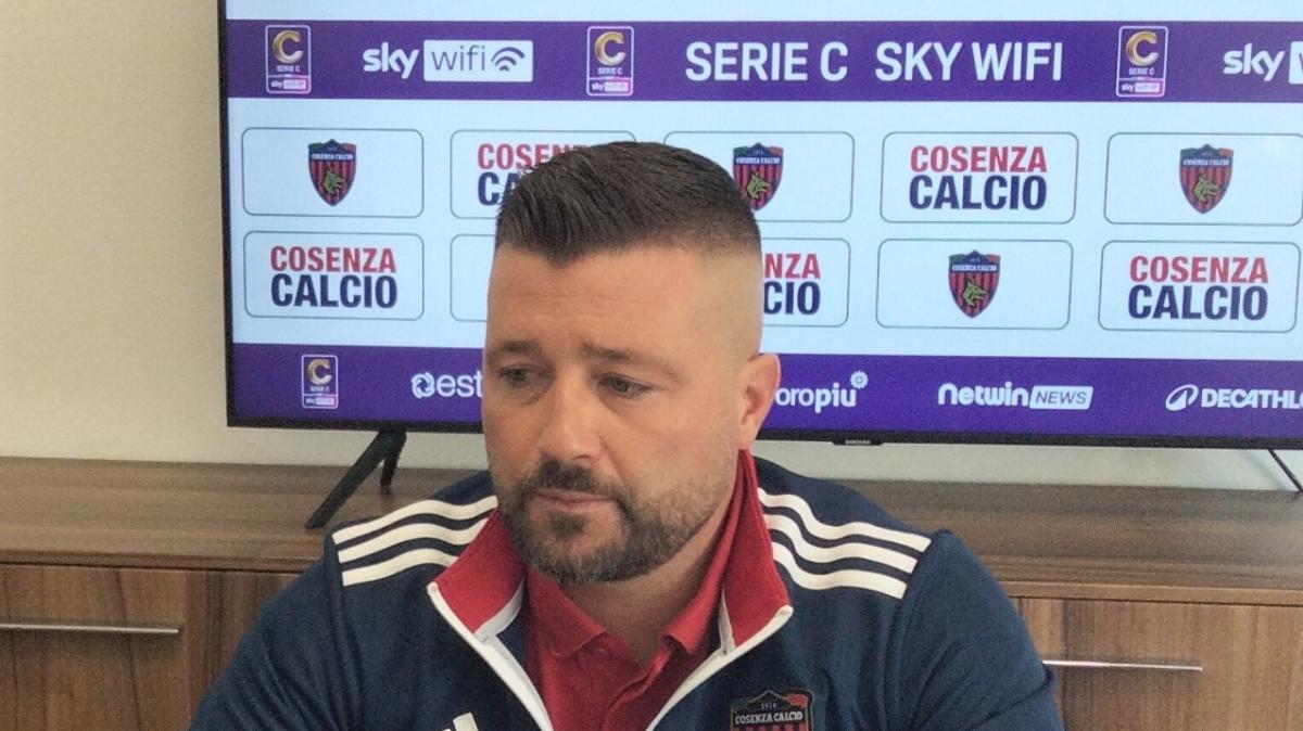 Cosenza-Foggia, Coppitelli: «Il futuro è domenica»