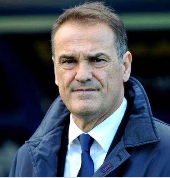 Catanzaro, le parole di Vivarini in vista della gara contro l'Avellino : " affronteremo una squadra fisica. Sarà una partita intensa". 
