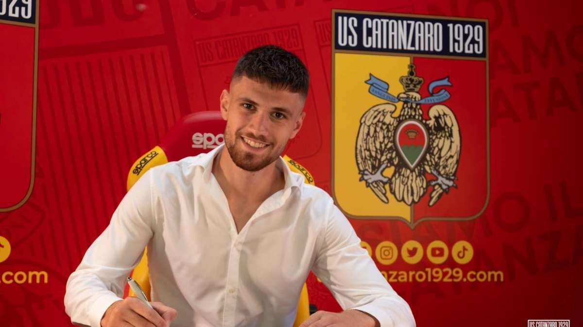 INDISCREZIONE - Catanzaro, quattro club sulle tracce di Bashi: futuro da decidere