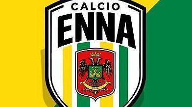 Enna, è caos: Cimino e la squadra si fermano. Gli scenari per la Reggina