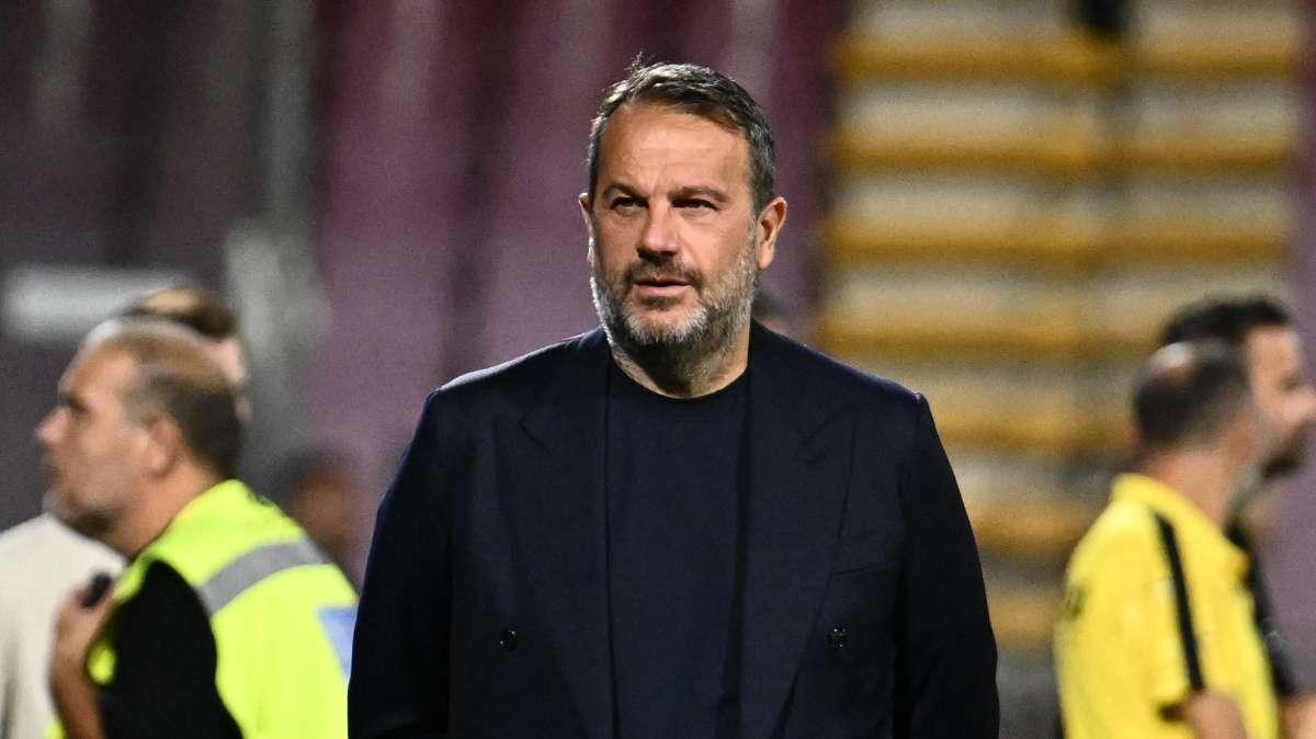 Cosenza, sfuma Longobardi. Il Ds della Salernitana annuncia: ''Lo abbiamo preso''