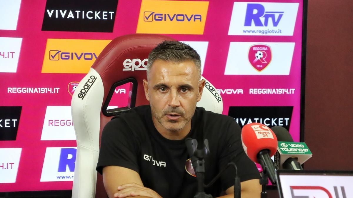 Reggina, Marchionni alla vigilia dell’Igea Virtus: «Pensiamo solo a noi stessi, il nostro percorso finirà a maggio»