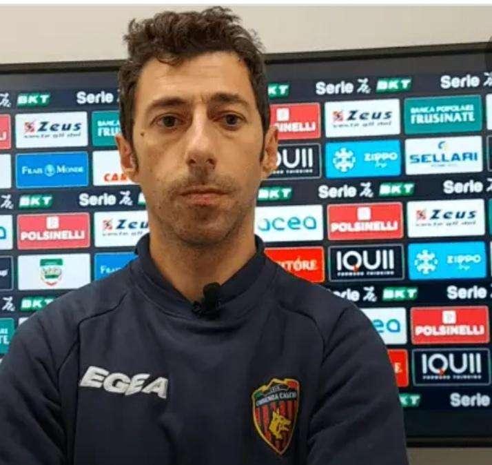 UFFICIALE - Cosenza, risoluzione contrattuale con Roberto Occhiuzzi
