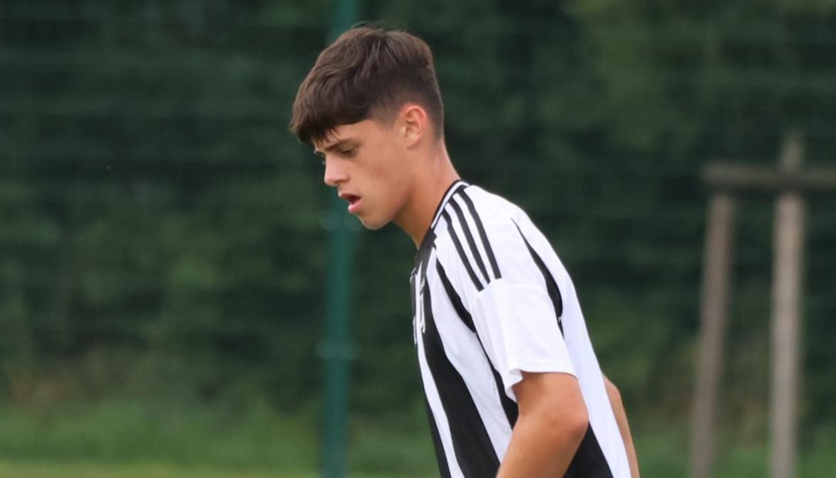 Reggina, si guarda al futuro: in arrivo giovani talenti per la difesa