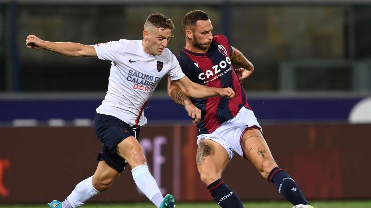 UFFICIALE - Cosenza, ceduto Vallocchia alla Reggiana 