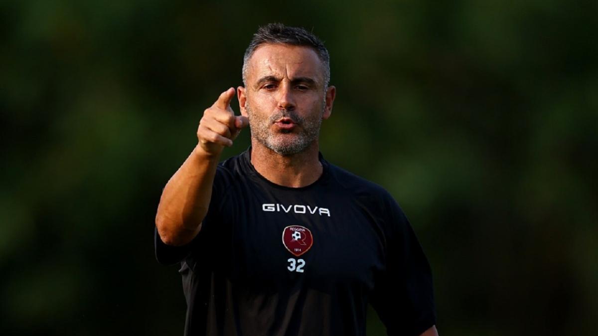 Reggina, definito lo staff per la stagione 2026/2027: Irrera vice di Marchionni, tutte le nomine