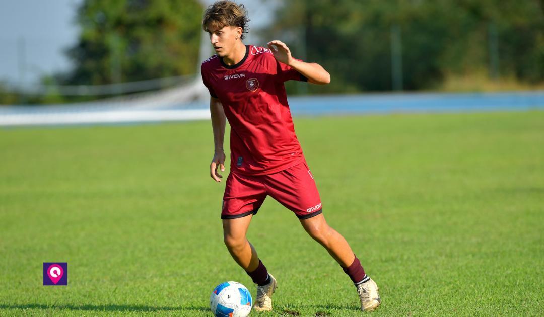 Reggina, Palmieri operato alla clavicola: intervento riuscito, ora nuovi controlli