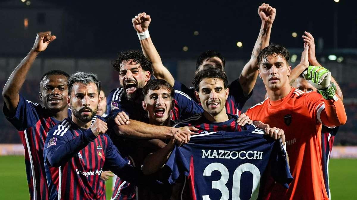 Salernitana-Cosenza, storia e numeri che pesano: l’Arechi resta un tabù per i Lupi
