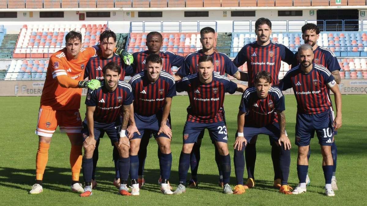Foggia-Cosenza: i 22 rossoblu convocati da Buscè
