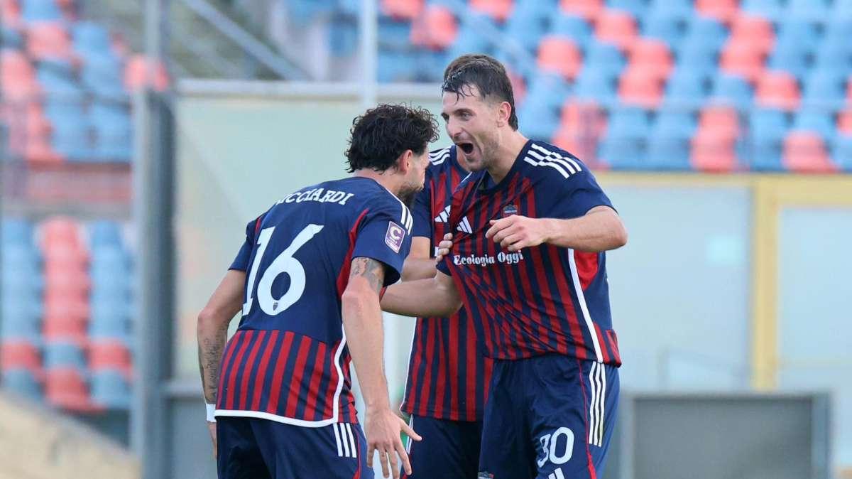 LE PAGELLE: RICCIARDI BRILLA, KOUAN E' UNA DIGA. CHE GOL ACHOUR!