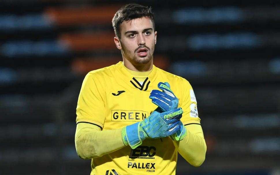 Cosenza, il nodo portiere resta aperto: Vettorel conteso, Mantova in pressing