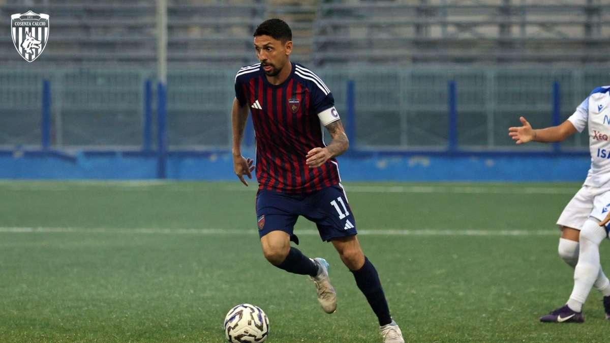 Cosenza, D’Orazio suona la carica: "Siamo in crescita, importante non prendere gol"