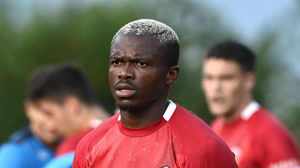Cosenza, assenza concordata per Christian Kouan: operazione durante le vacanze