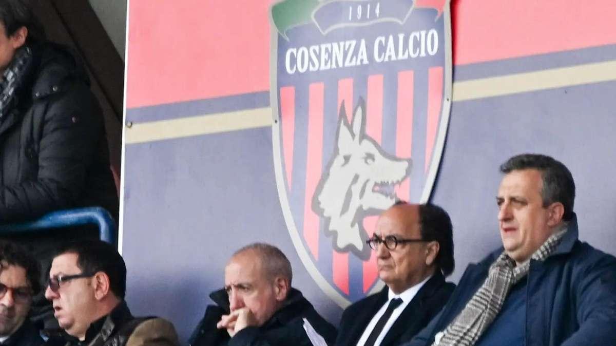 ERAVAMO QUATTRO AMICI AL TAR...