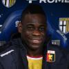 Pro Vercelli-Al Ittifaq, storia di famiglia: per la prima volta insieme titolari Mario Balotelli e suo fratello Enock