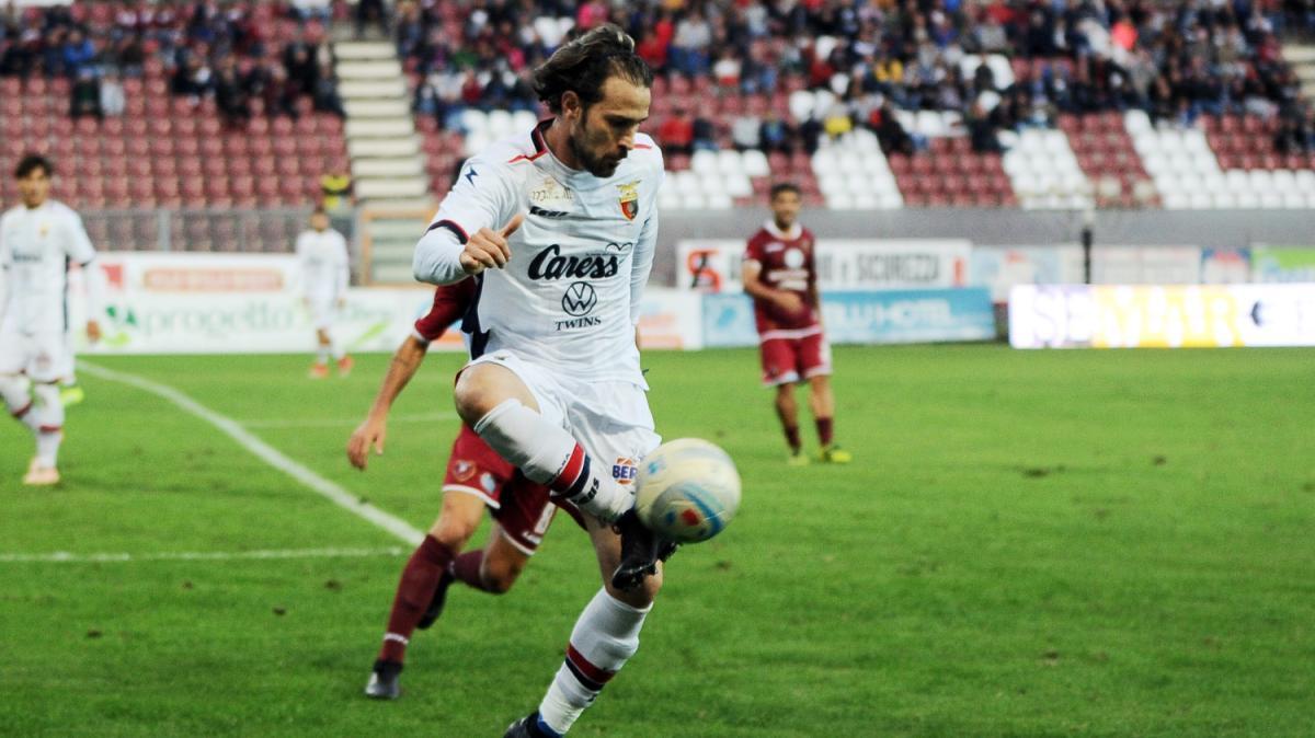 Benevento-Catania tra gol in Serie A e promozioni: Floro Flores e Toscano si conoscono bene
