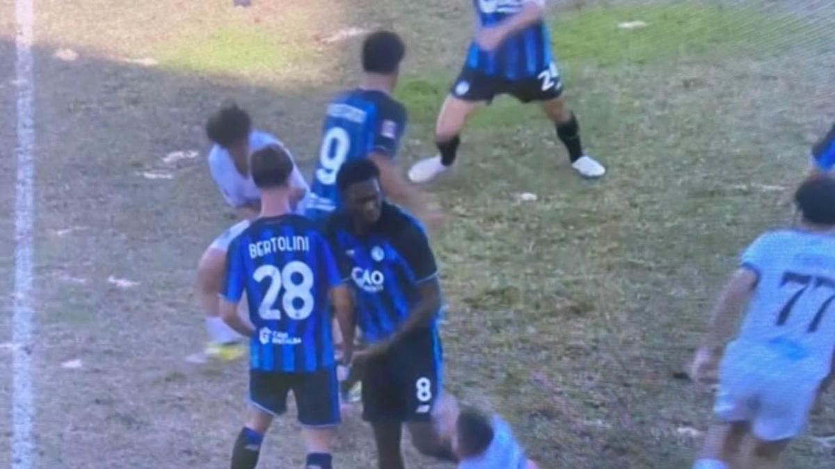Atalanta U23, espulso Pounga dopo aver tirato un pugno a De Ciancio